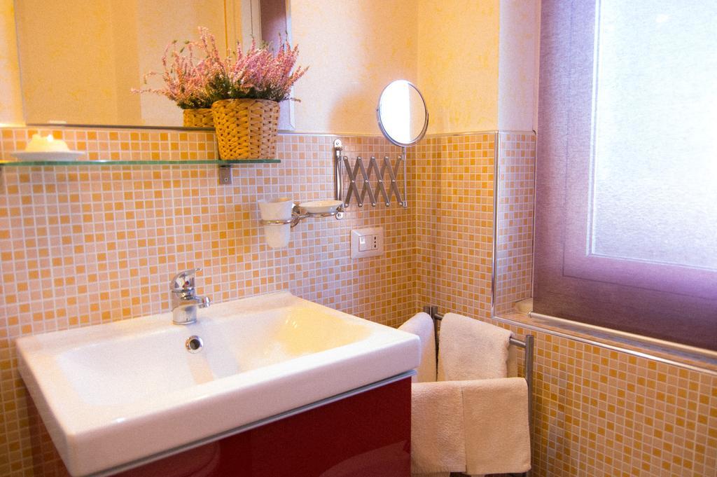 Belon B&B Poli Casilino Roma Eksteriør bilde